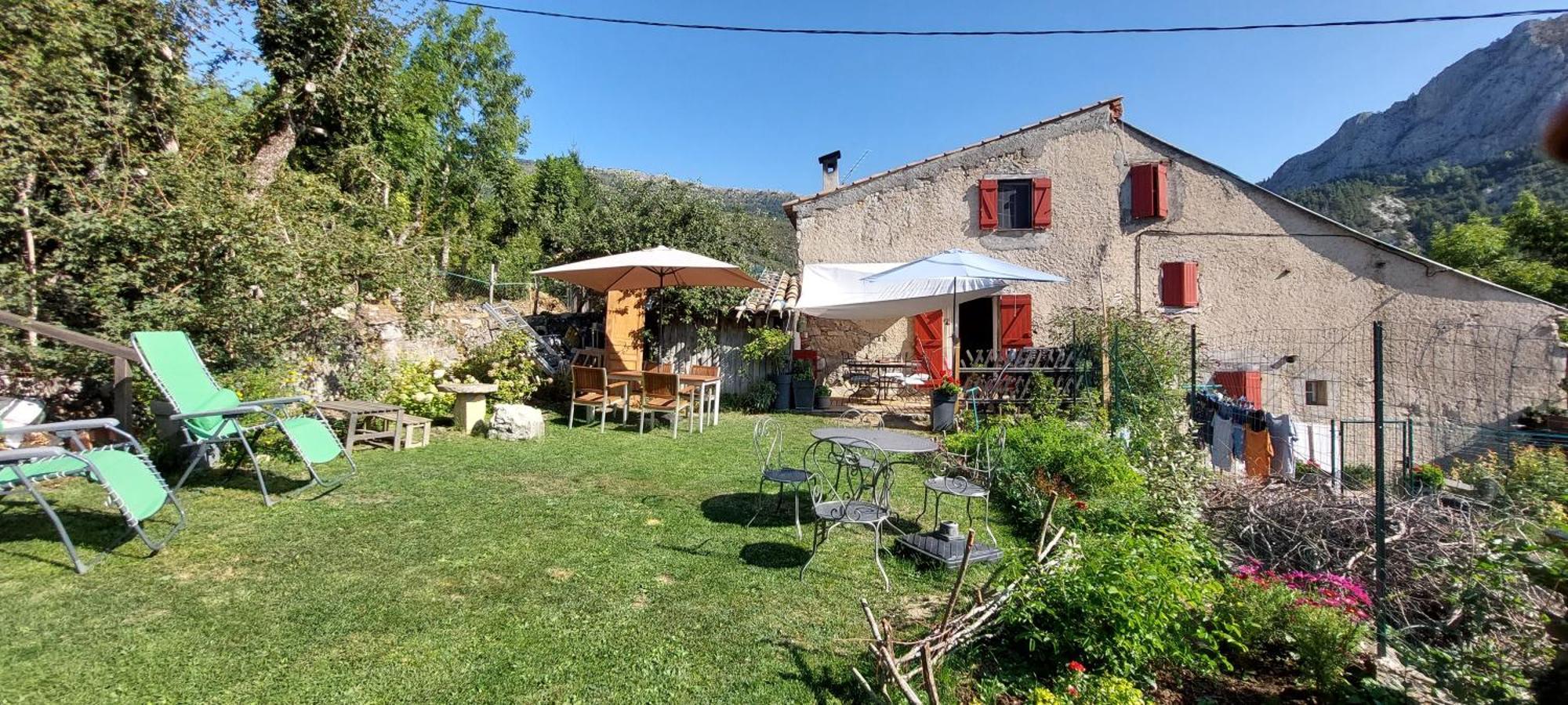 La Fischaumiere Bed & Breakfast Soleilhas Exterior photo